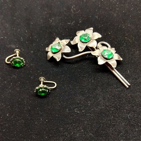 Jewelry - Vintage Sterling Brooch/Pendant Screwback Earrings